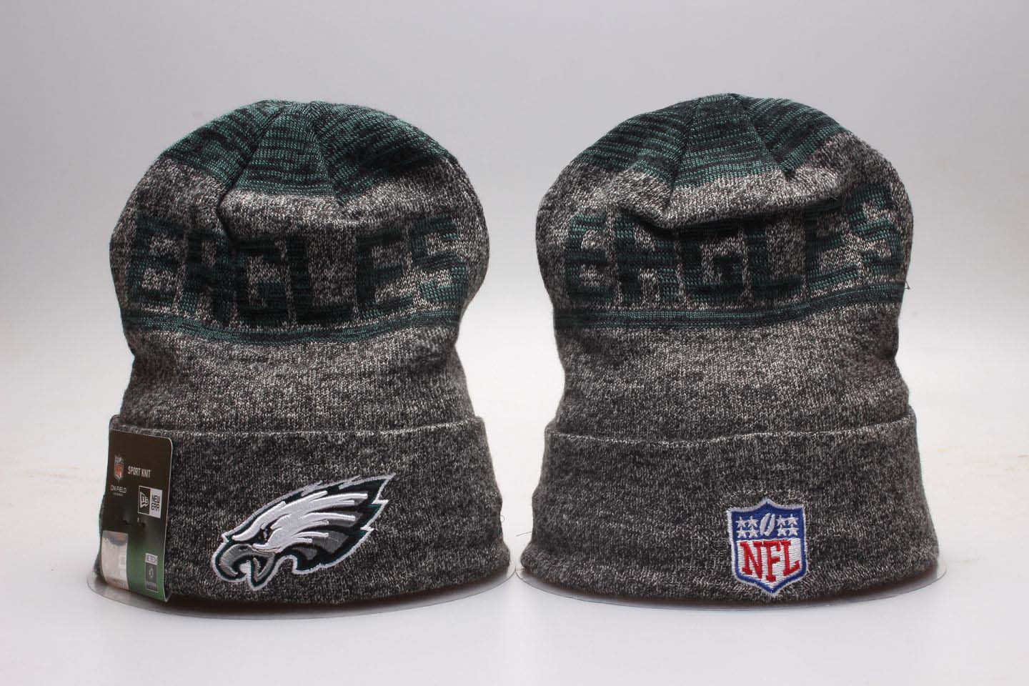 Eagles Team Logo Gray Wordmark Cuffed Pom Knit Hat YP