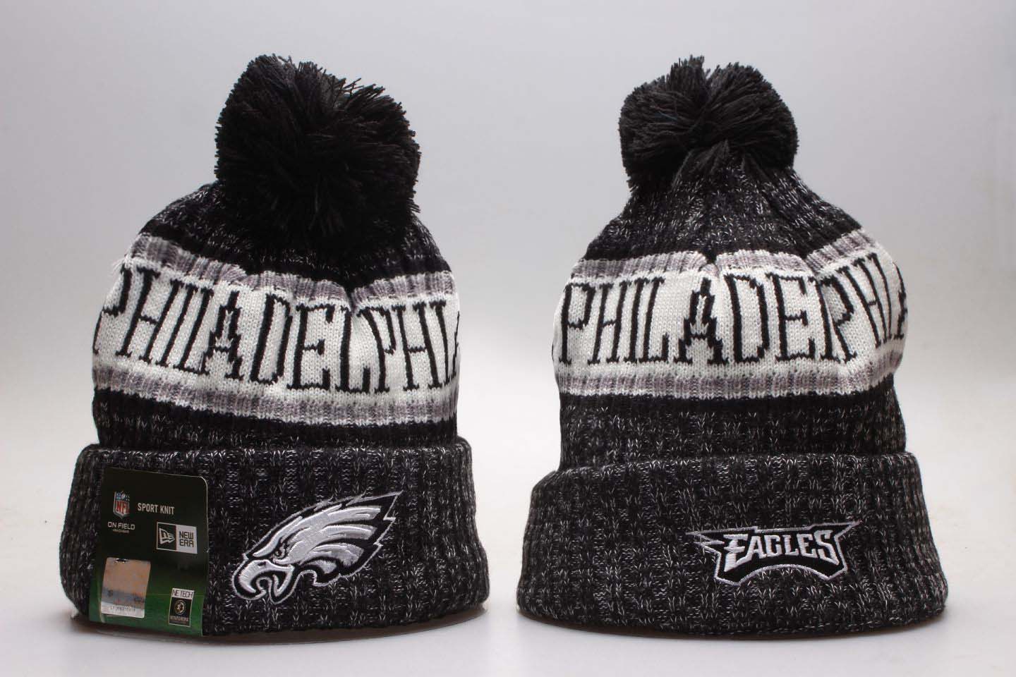 Eagles Team Black Wordmark Cuffed Pom Knit Hat YP