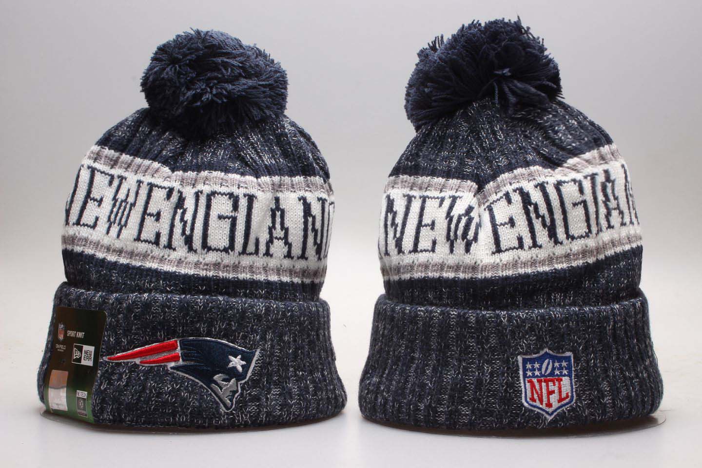 Patriots Team Logo Navy Wordmark Cuffed Pom Knit Hat YP
